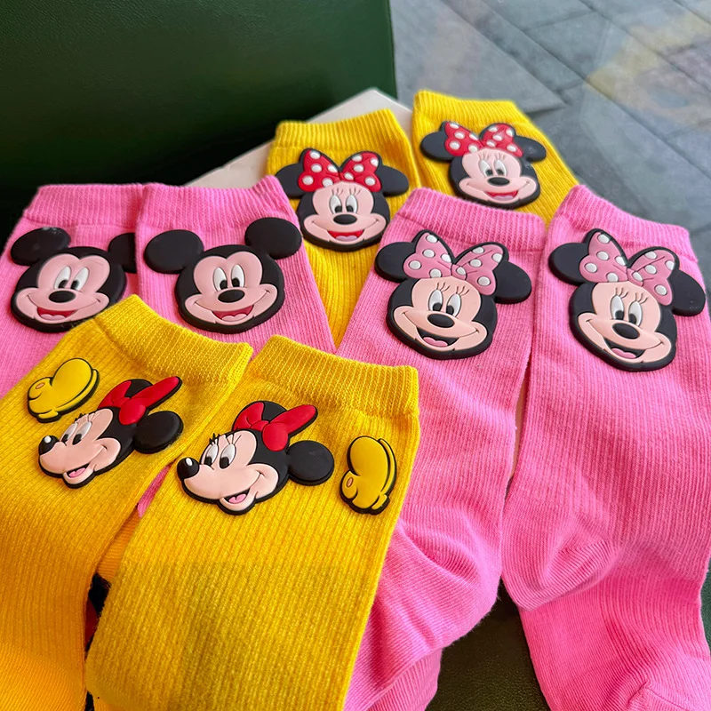 

Disney Anime Sport Socks Cute Mickey Mouse Donald Duck Daisy Cartoon Cotton Mid-tube Socks Comfortable Kawaii Gifts for Girls