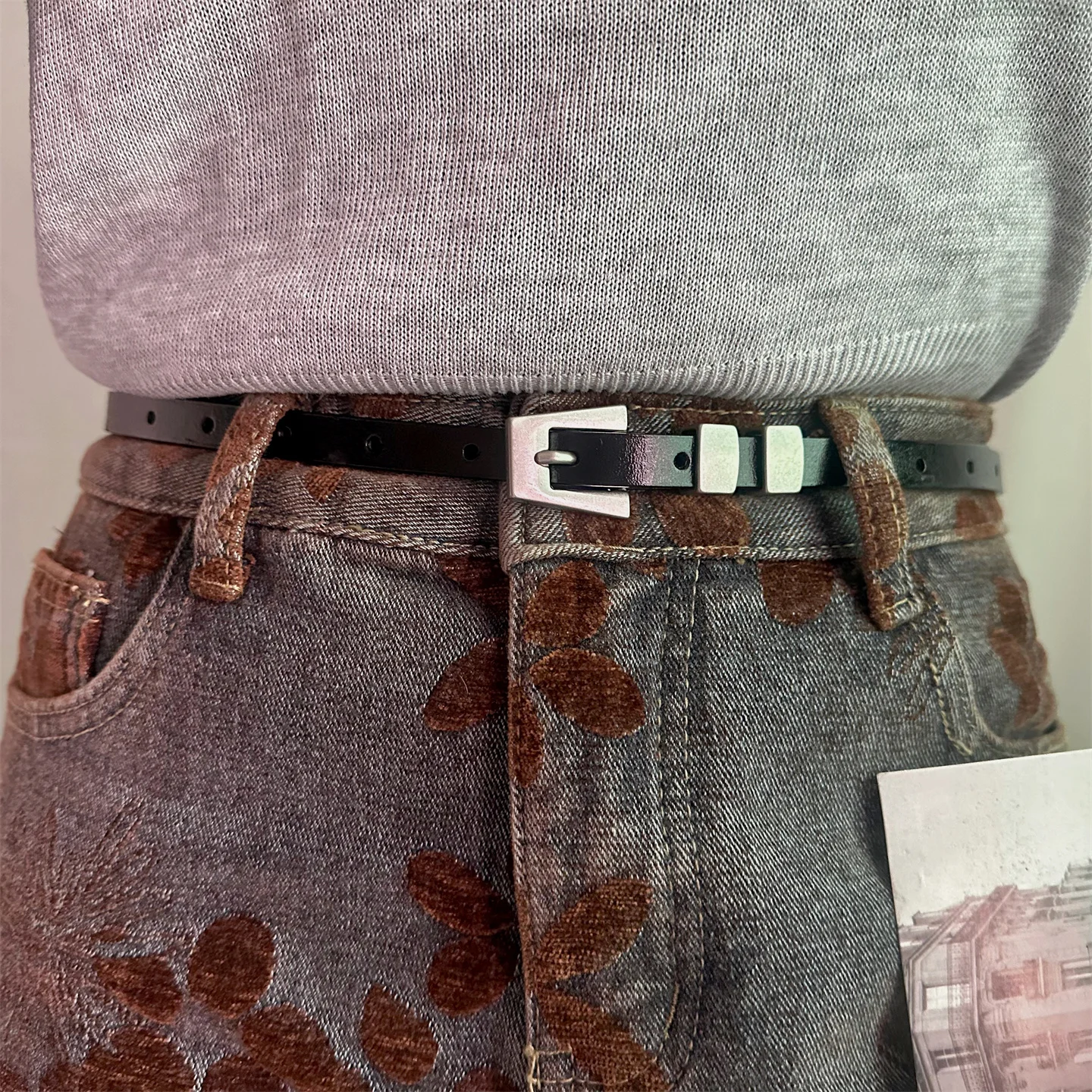 cinto-de-couro-pequeno-estilo-coreano-para-mulheres-cinto-decorativo-slim-cinto-de-moda-em-couro-de-vaca-de-duas-camadas-v