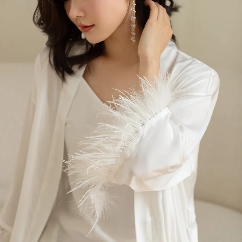 Feather Embroidery Robe&Nightgown Set Bride Bridesmaid Wedding Nightdress French Style Kimono Bathrobe Casual Rayon Sleepwear