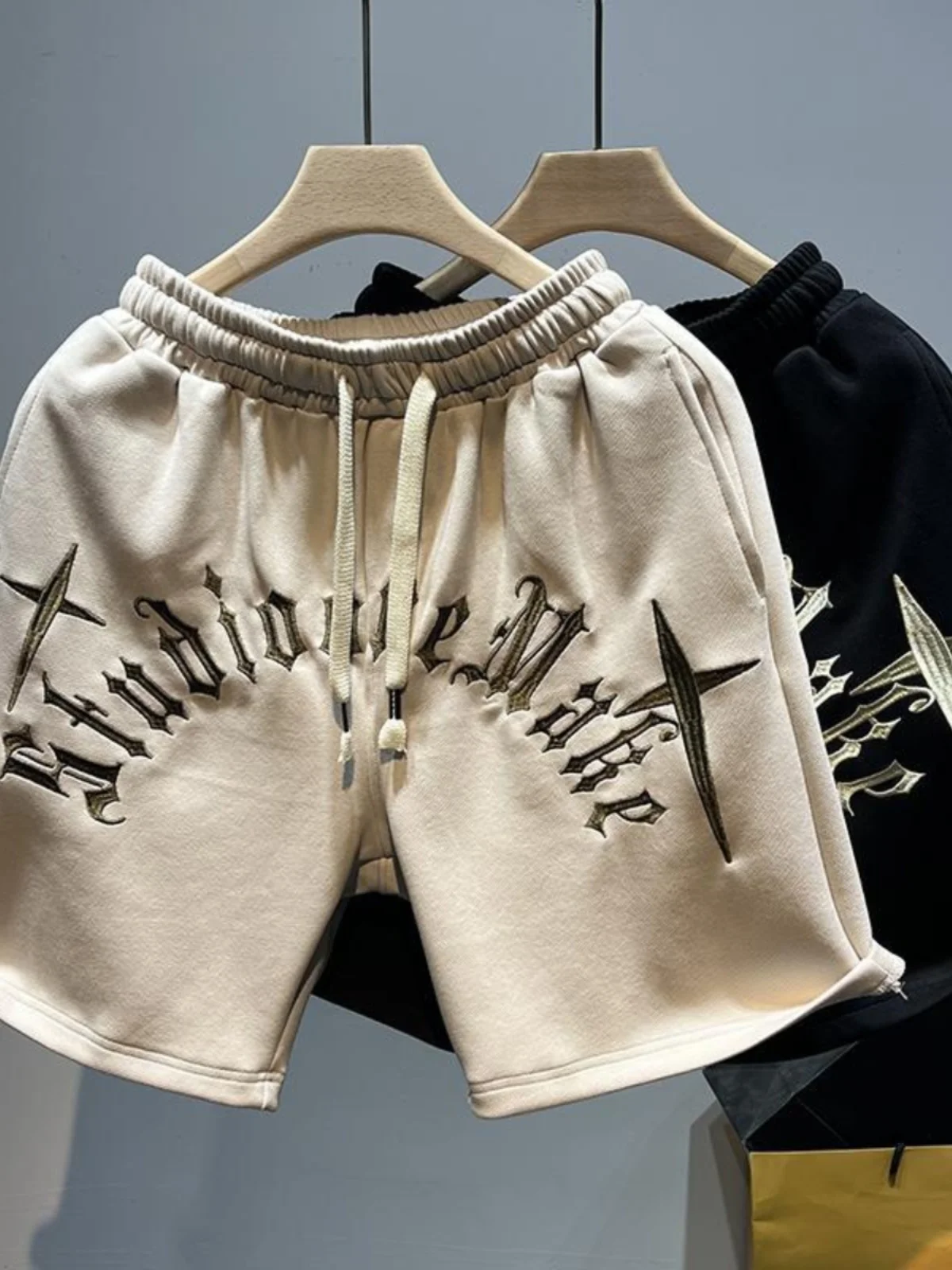الصيف حجم كبير 300 Pou المطرزة الرياضة orts الرجال فضفاض الأمريكية شارع العليا Haome عادية خمسة أرباع السراويل #1