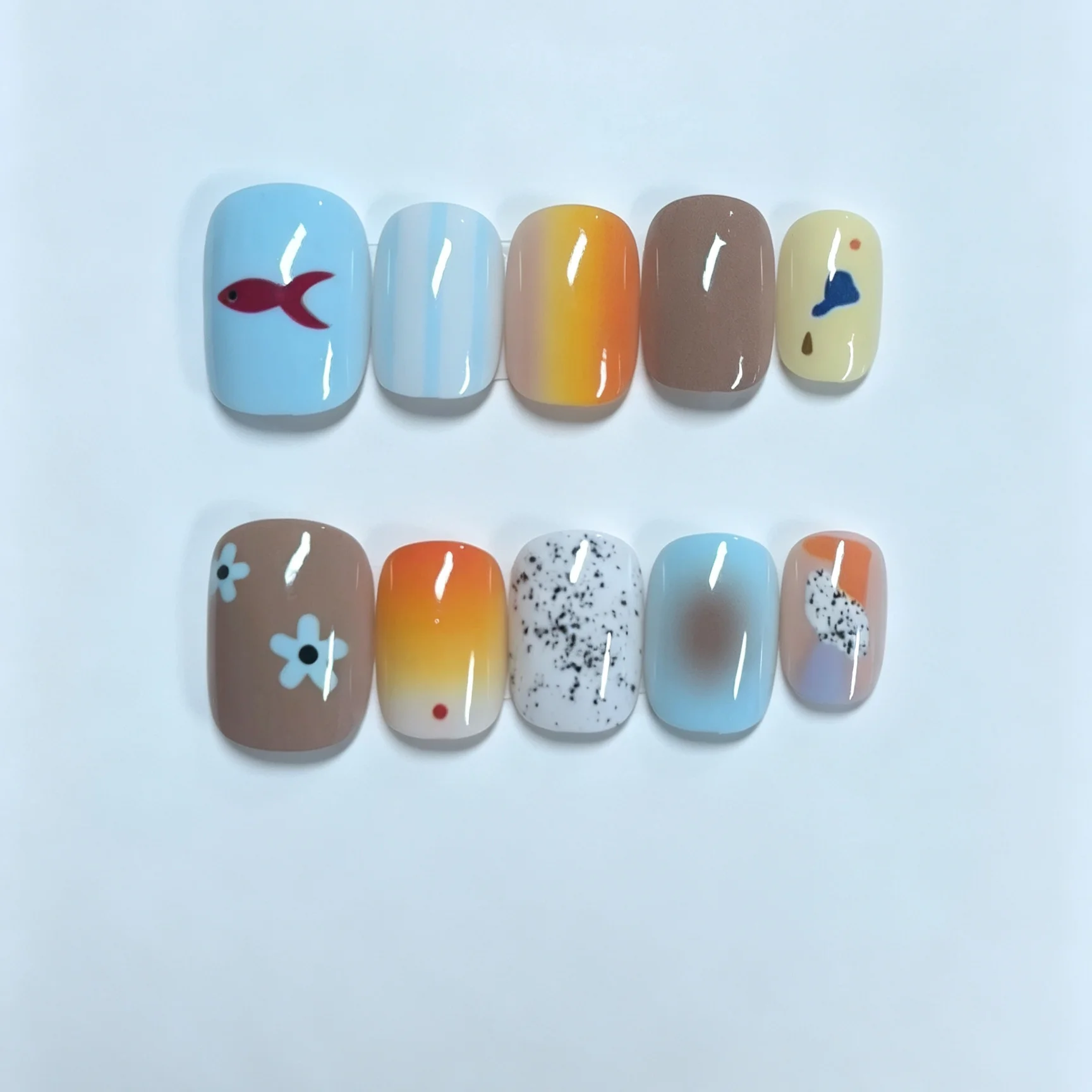 10 handmade pressed bean shaped nails, beautiful fake nails, colorful sugar colored small fish, suitable for women to use