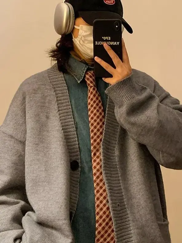 

Теплый вязаный свитер с V-образным вырезом для мужчин, осенне-зимний, в винтажном японском стиле, свободного кроя, в университетском стиле, утолщенный, для повседневной носки