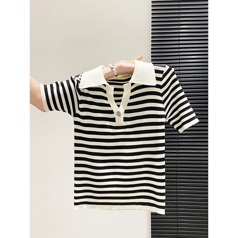 Elegant Polo Neck Striped Short-sleeved Knitted Shirt for Women, New Summer Design, Commuting, Simple, Slim-fitting Top