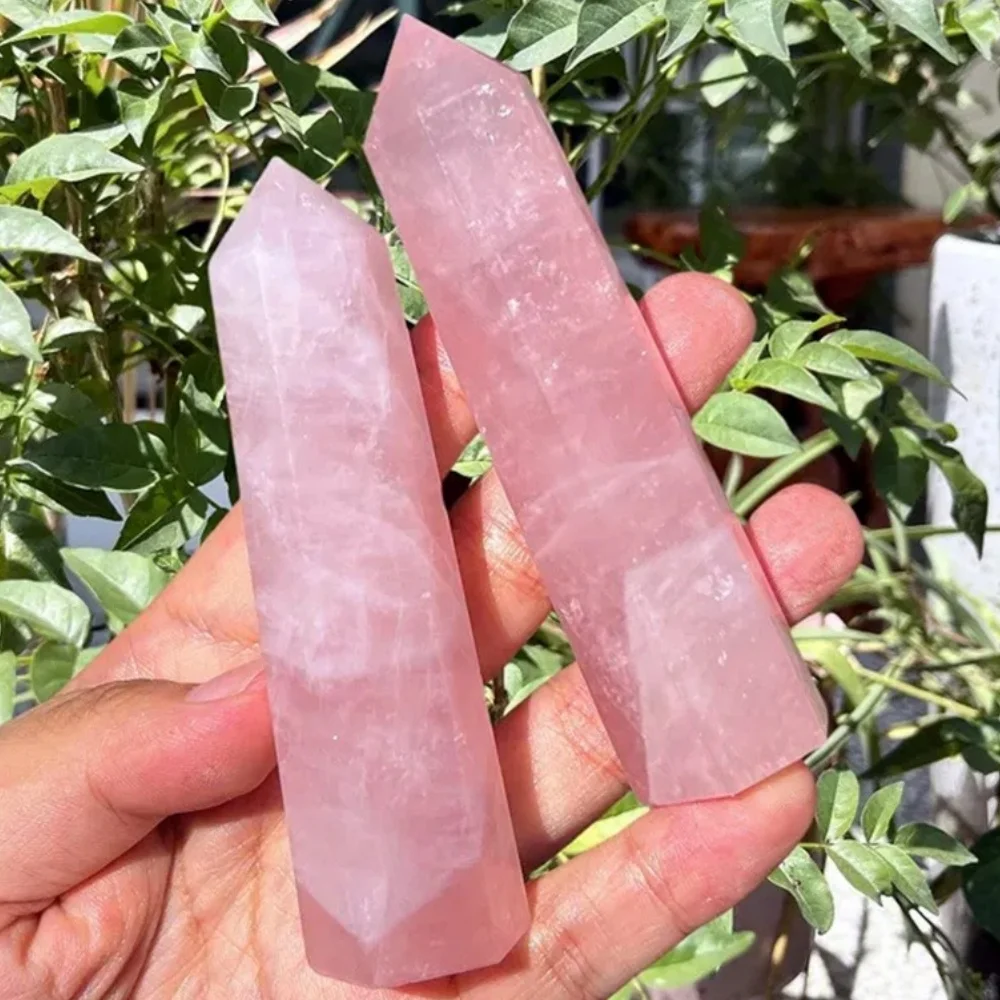 Bild 4: 4,33 Zoll Premium Rosa Quarz-Turm Glatter Sechseckiger Prisma Meditations-Zauberstab Heilender Edelstein-Kristallturm für Heimdekoration