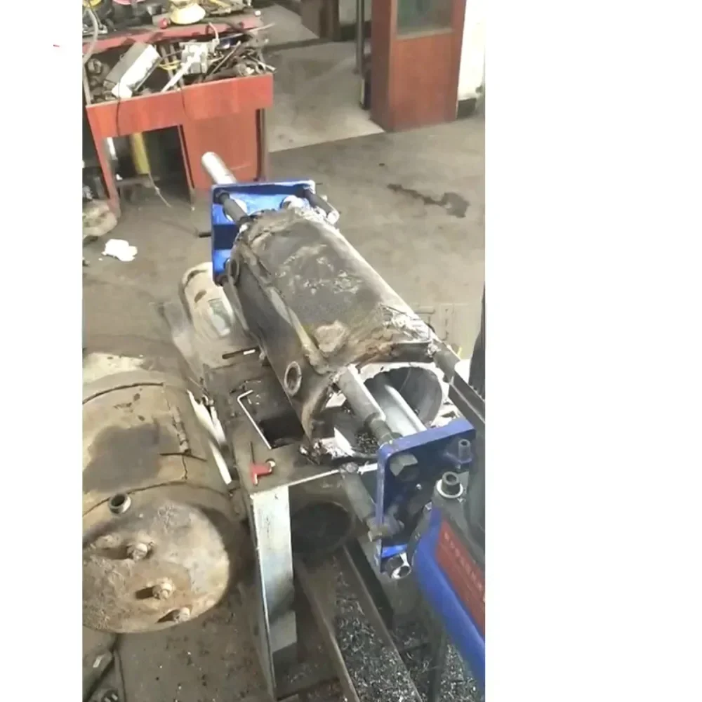 Small automatic internal circle welding machine, portable mobile boring machine, CNC engineering repair equipment