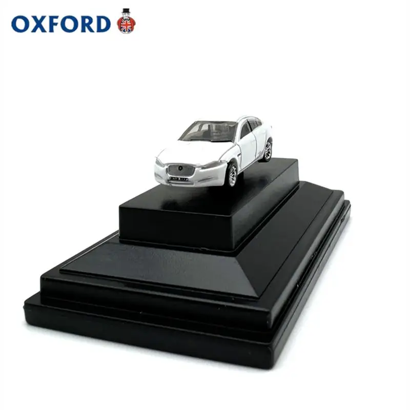 Diecast OXFORD Escala 1:148 Jaguar XF Modelo de carro branco Brinquedo colecionável Presente Lembrança Ornamento de exibição