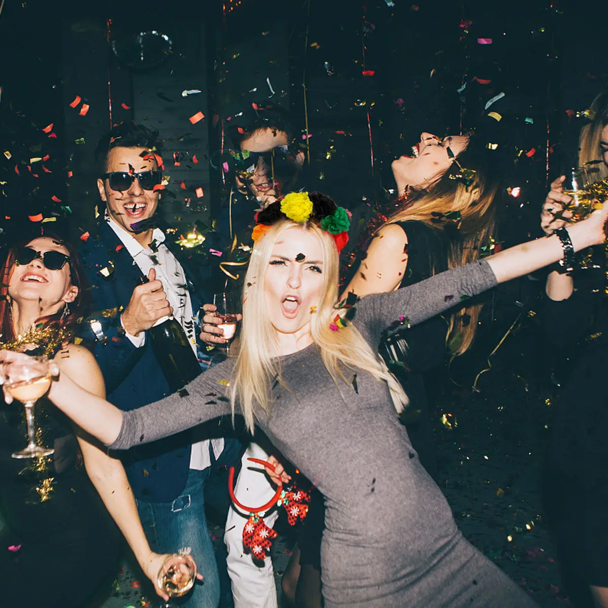 

Искусственная цветочная повязка на голову с бабочками, гладкая тканевая, для Хэллоуина, костюмированная, с розами, женский ободок для волос, повязка на голову для Хэллоуина