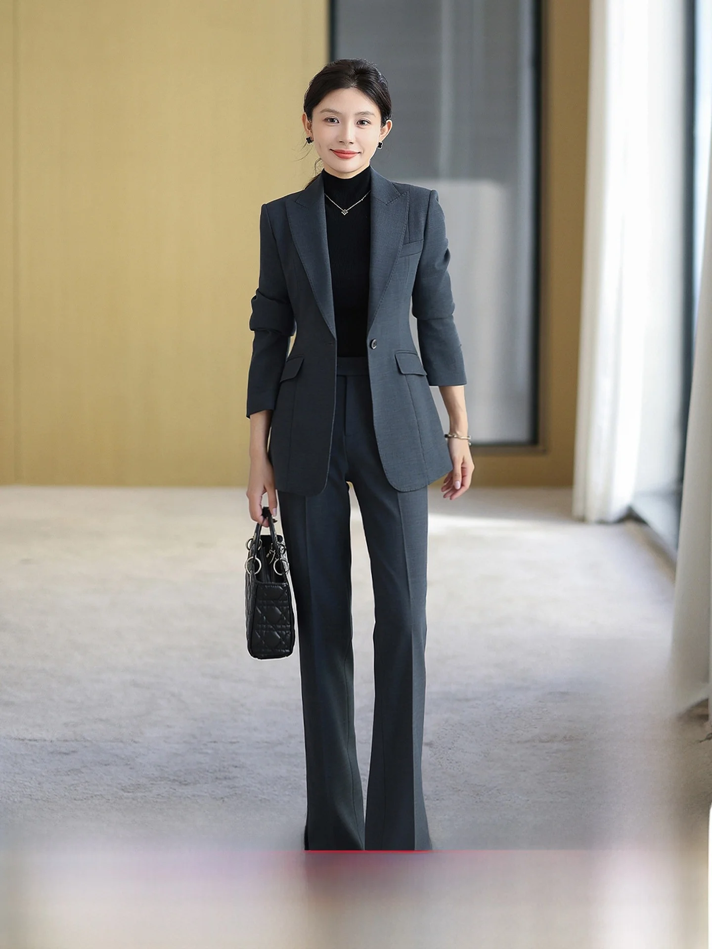 

Профессиональный женский костюм для осени и зимы: деловой стиль, одежда для работы, для собеседований, высококлассная модная одежда для карьеры.