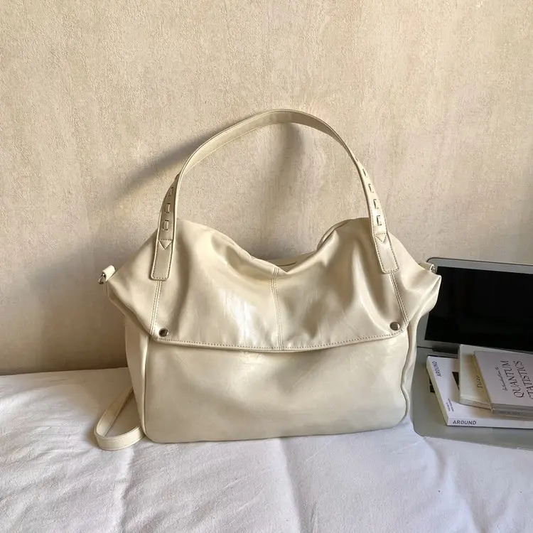 2026New Korean Style Solid Color Tote Bag, Large Capacity Textured Commuter Handbag, Personalized Fashion Shoulder Bag for Women