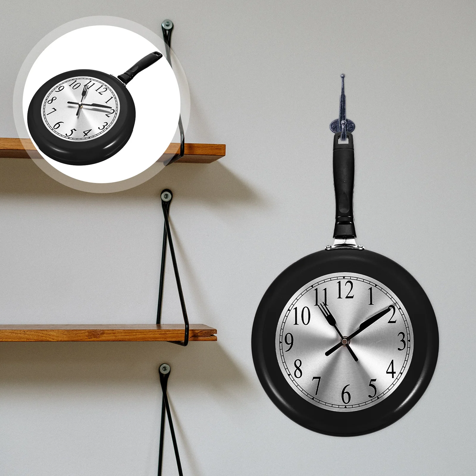 

Frying Pan Wall Clock Stainless Steel Operated Silent Sweep Clocks For Home Decorative Griddles