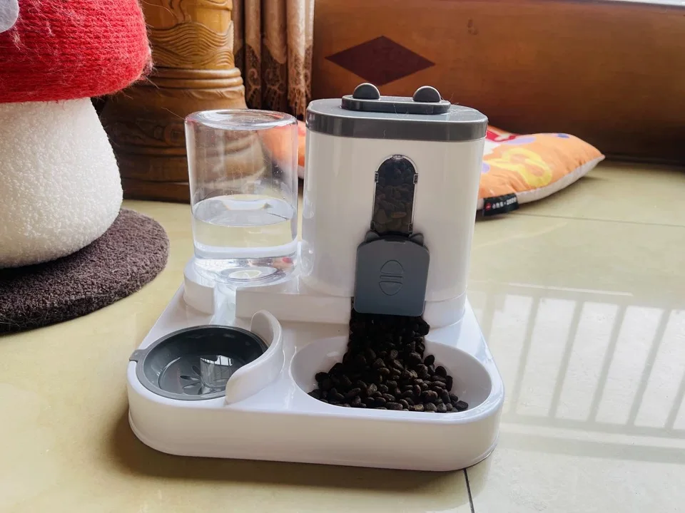 

Автоматическая кормушка для собак и кошек, миска для корма с водой 800 мл, диспенсер для хранения корма для домашних животных, контейнер, аксессуары для щенков и домашних животных