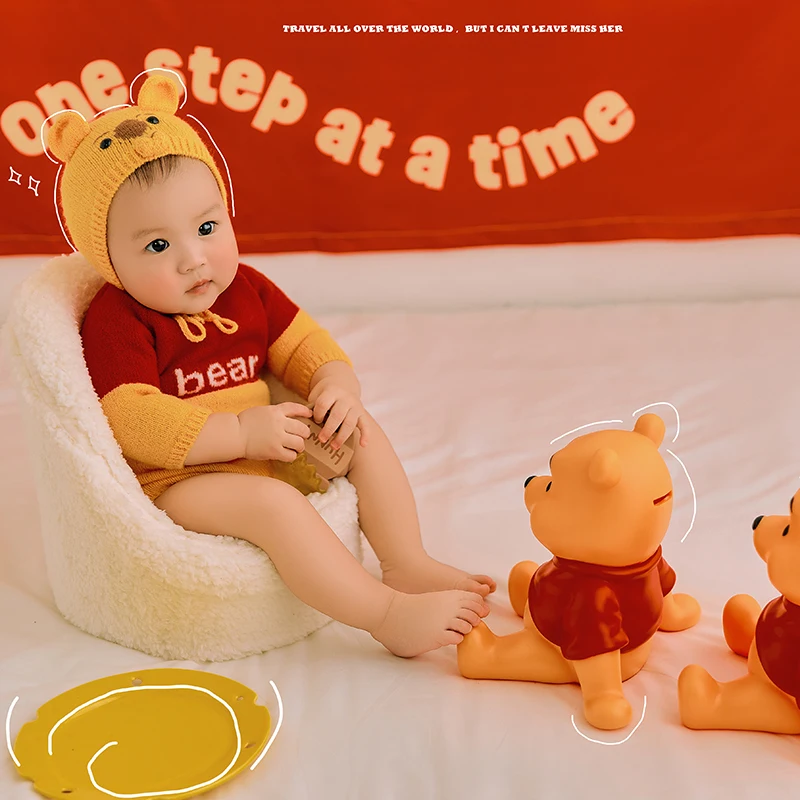 Cartoon Bear Baby Clothes Newborn Photography Props 100 Days Baby Shoot Decoration Cute Bear Toy Backdrop Cloth Photo Accessorie