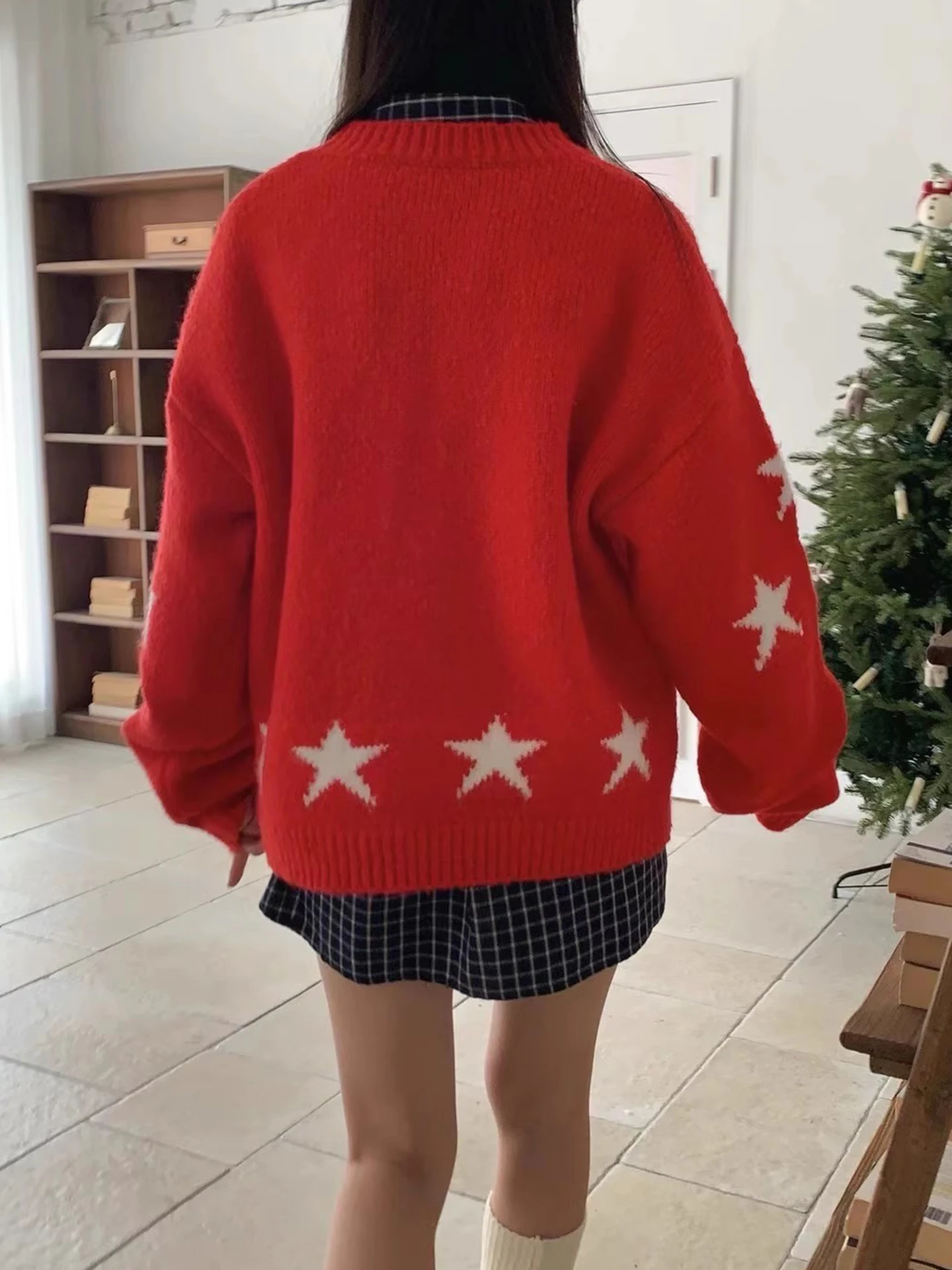 レトロなシサスツリー刺繍入りカラーブロロングスリーブレディースニットウェアスタープリントトップ冬新作通勤ルーズフィット