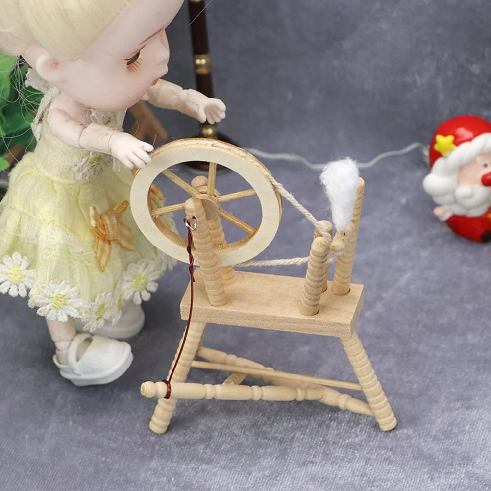 Miniaturowy model koła Vintage Spinning Ornament Dekoracje mebli do domku dla lalek