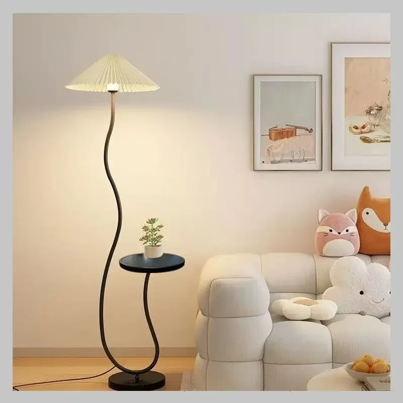 French Cream Style Floor Lamp with Shelf - Retro Artistic Side Table Lamp for Living Room Bedroom Sofa Side Coffee Table