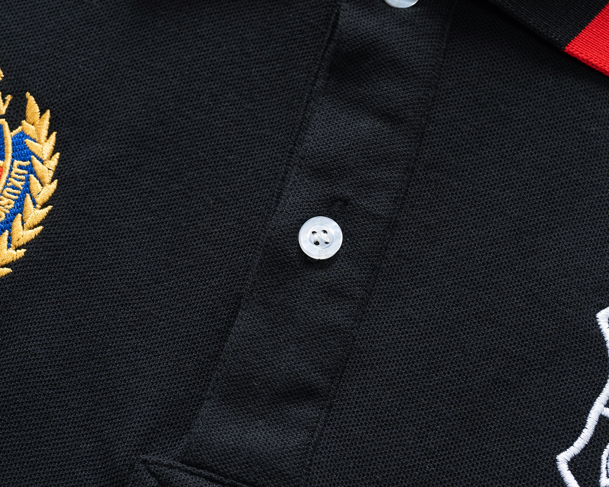 Herren Poloshirt USA Chicago Kurzarm Royal Freizeit Sport Party Baumwolle Bestickt Mit Schlitz Kontrastfarbe Original – Detail 12