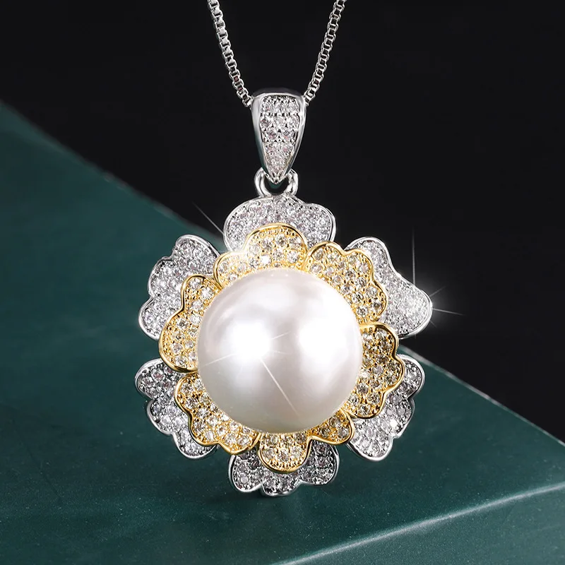 Jewelry Inlaid with Fritillaria Pearls Gold-Plated Color-Block Diamond-Encrusted Floral Women's Pendant Necklace 14mm