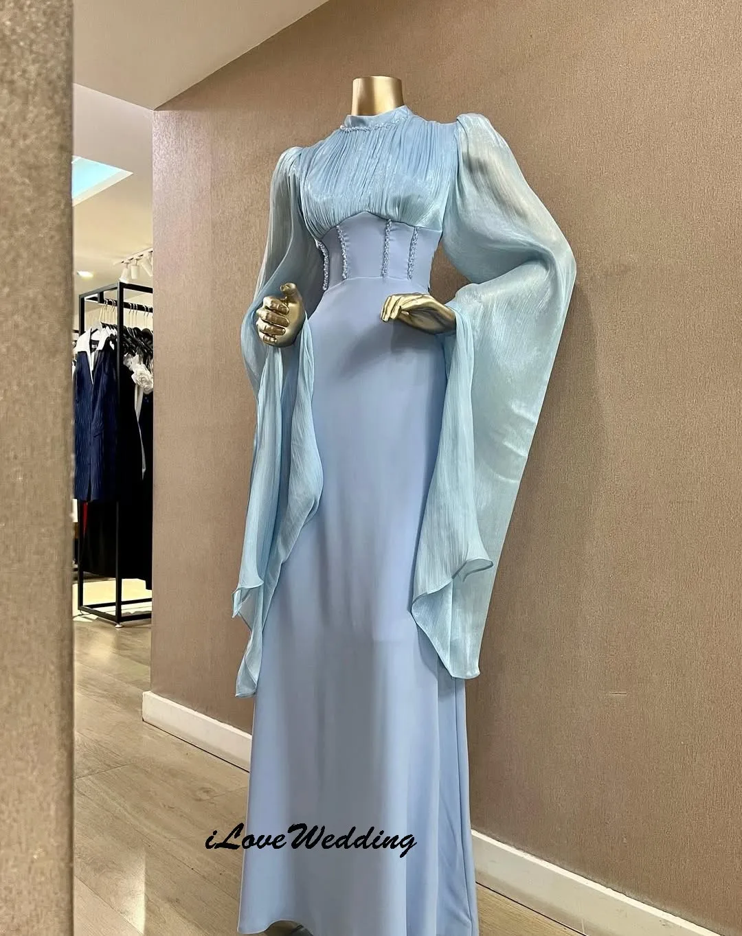 الأزرق الرقبة العالية فساتين لحضور الحفلات الموسيقية 2025 أنيقة طويلة الأكمام الزفاف النساء فستان الضيوف مطوي فساتين السهرة فستان ماكسي مخصص