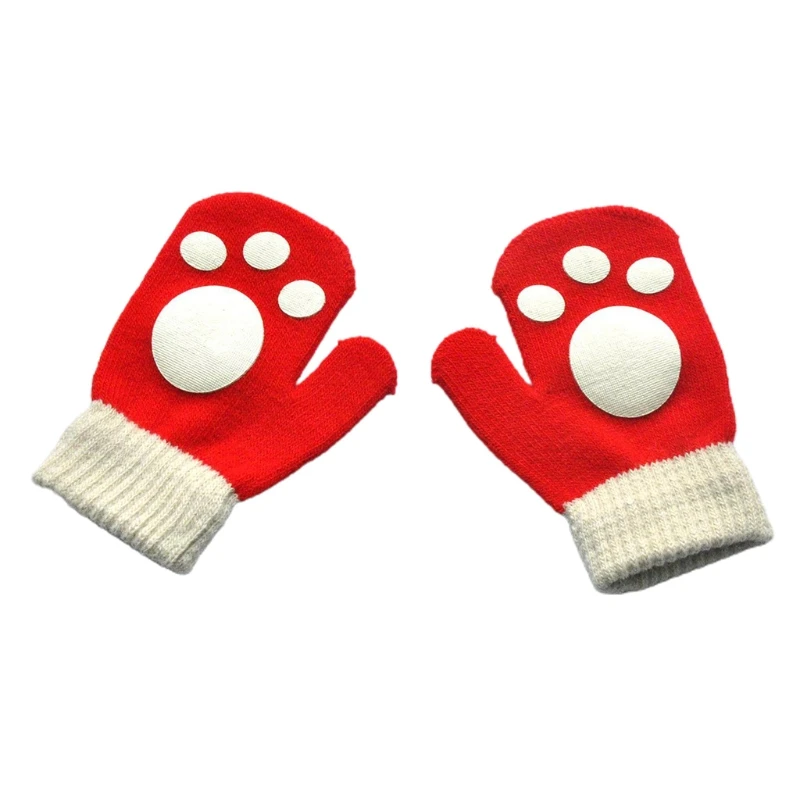 Рисунок 2 - Детские варежки Волшебные зимние