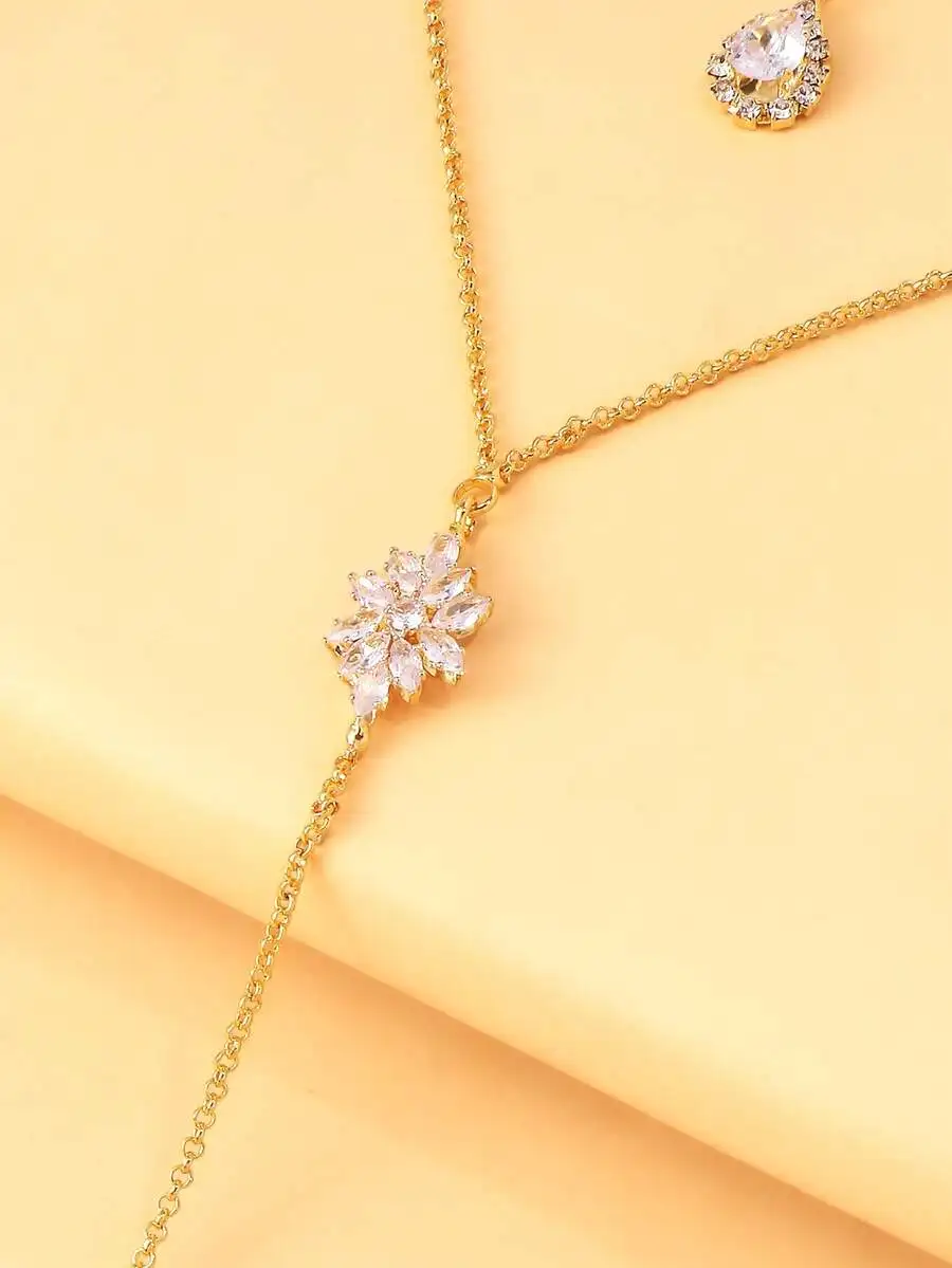 

Floral Pendant Body Chain With Crystal Water Drop Design For Women