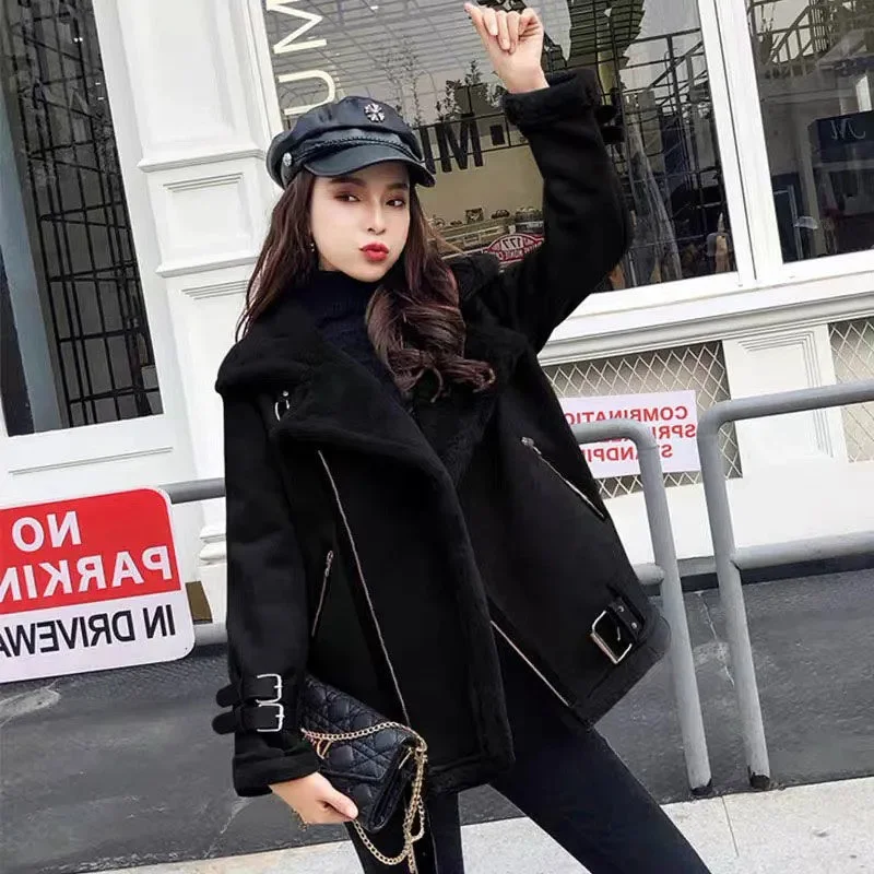 Lamb Fur Coat Female New Fall/Winter Loose Versatile Fur Coats Women Add Velvet And thickened Motorcycle Clothing Jacket