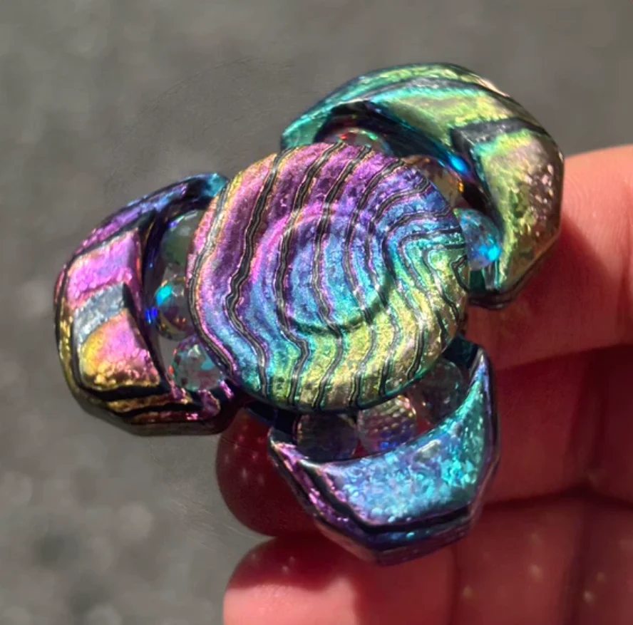 Used EDC Ice crystal zircuti Stress Relief Toy Haptic Spinner Fingertip Gyroscope Decompression Toys