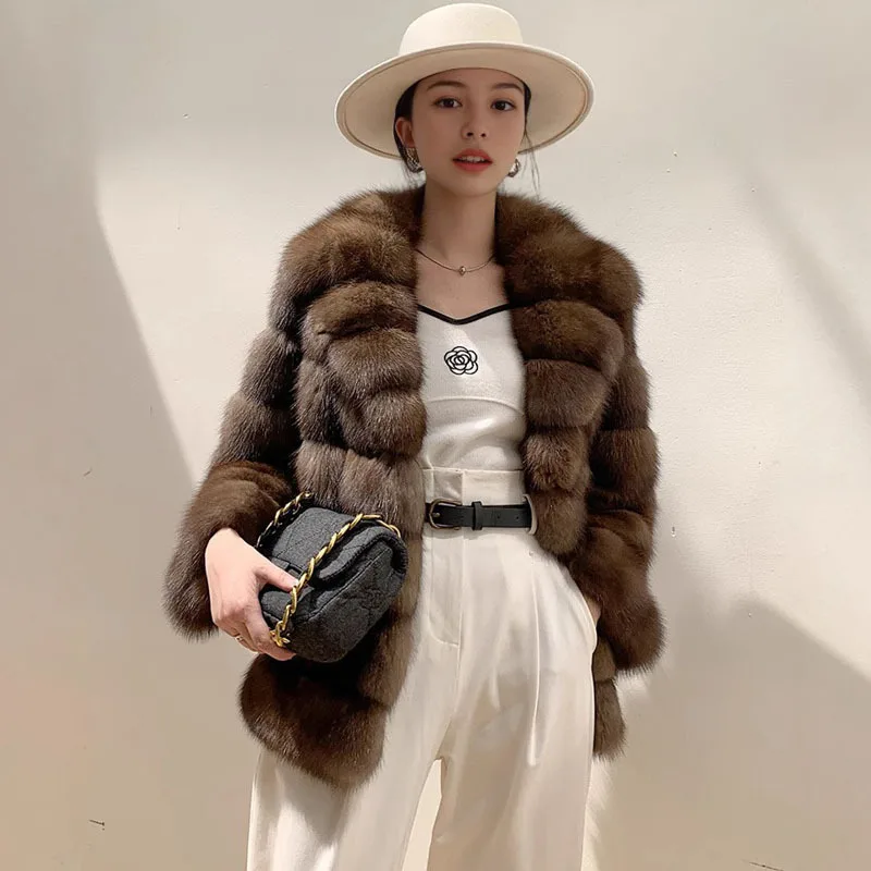 

2026 Winter Lady Jacket Warm Fur Luxurious Women's Faux Fur Coat Loose Thicken Long Sleeve Turndown Collar Brown Female Coats