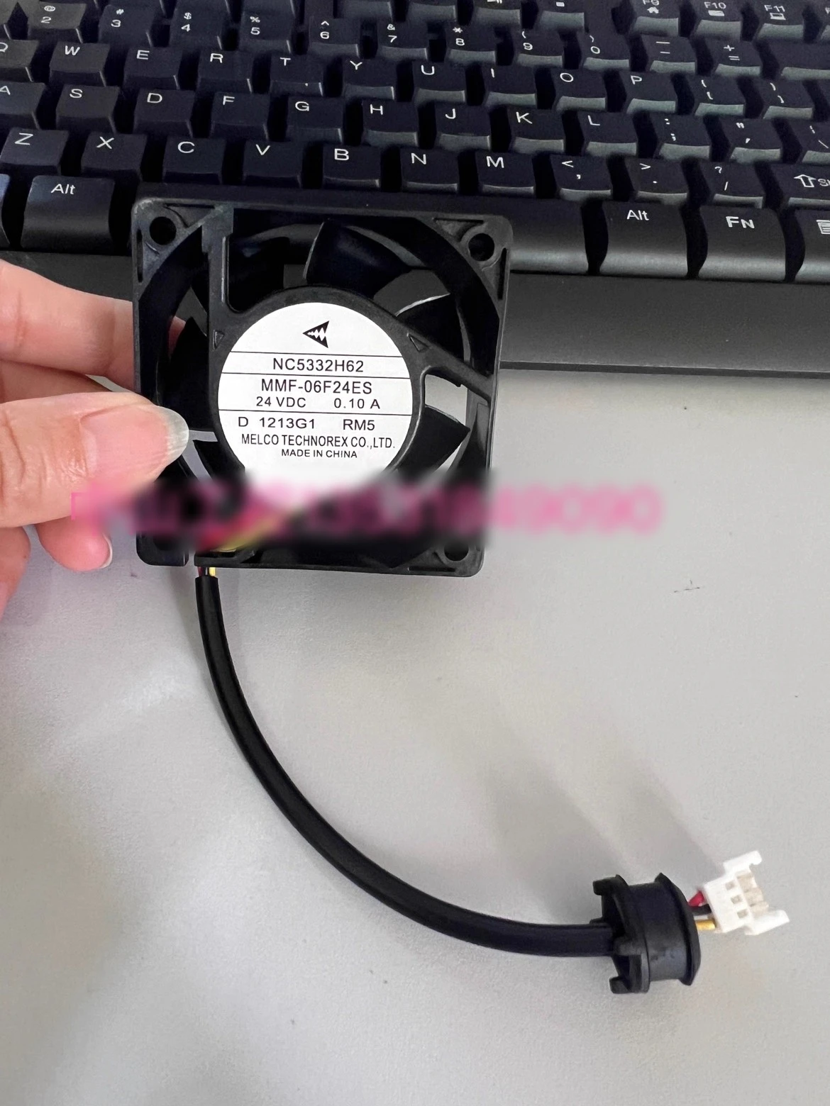 Free shipping original NC5332H62 MMF-06F24ES-RM5 three wire sensor signal 24V 6025 system fan