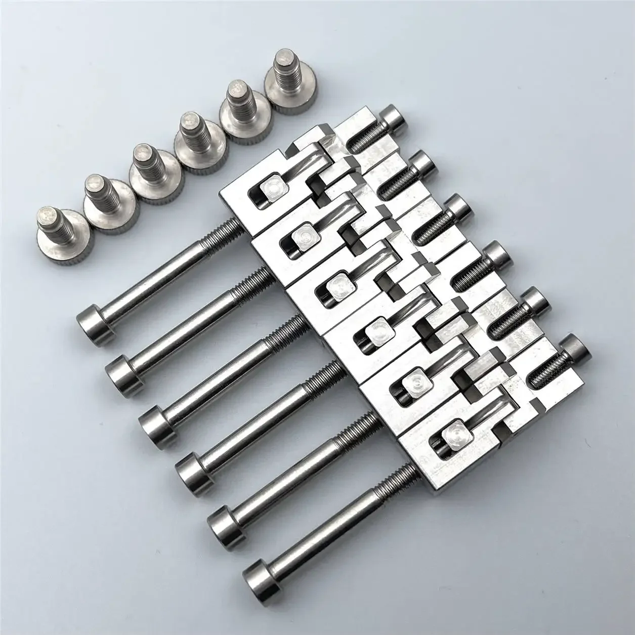 

1 Set (6) Electric Guitar Bridge Stainless Steel Tremolo System Bridge Saddles For FR 【Made in Japan】