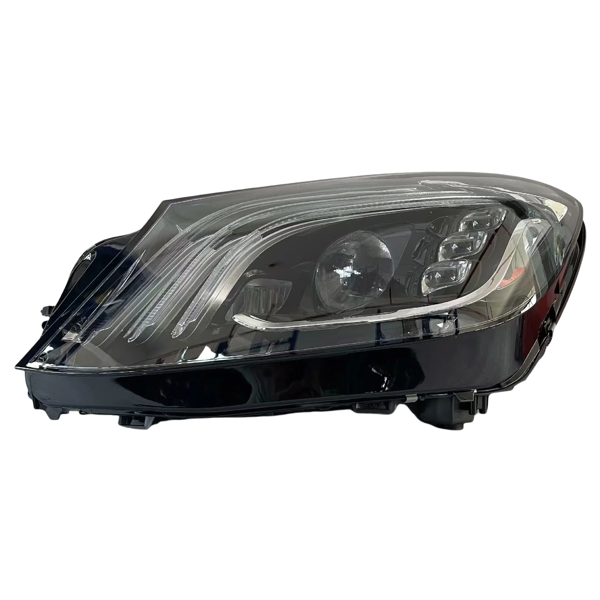 Suitable for Mercedes-Benz W222 S320 S350 S400 S450 S500 S63 original remanufactured LED three-eye headlight A2229068704/8804