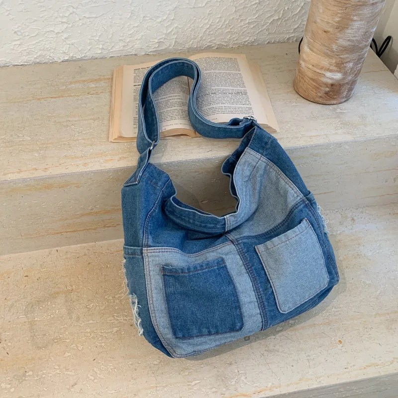 

Denim canvas bag for women, crossbody bag, versatile patchwork Japanese retro messenger bag, shoulder bag, college student schoo
