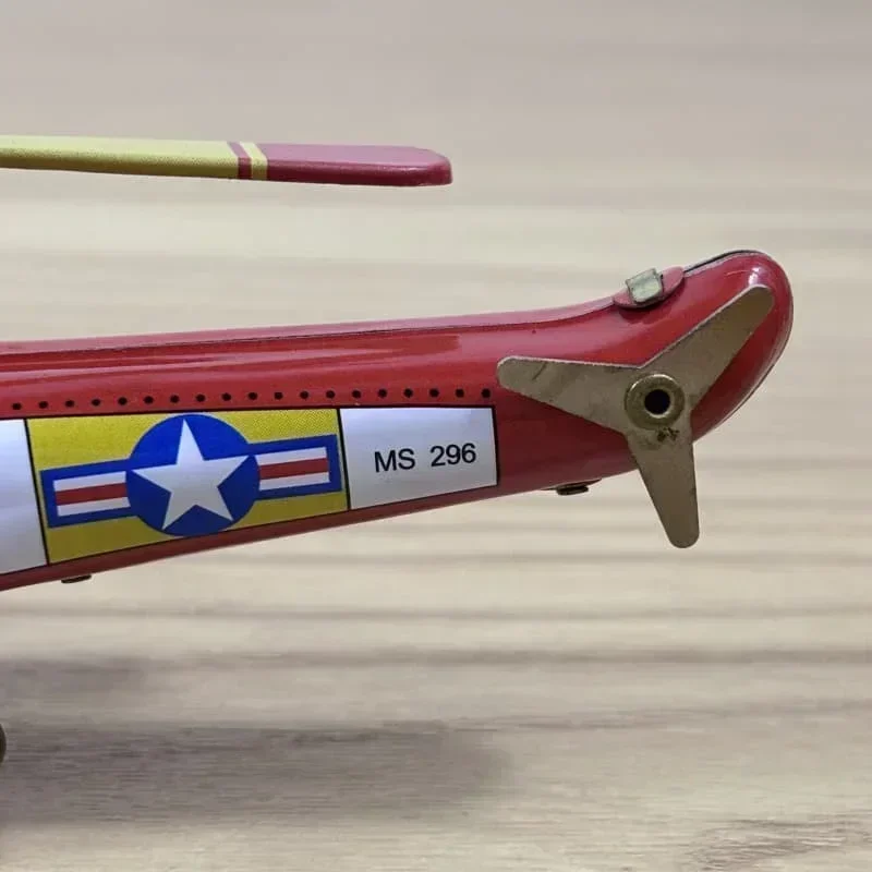 Jouet à remonter rétro en métal, avion à hélice, Collection mécanique pour adultes, figurines modèles amusantes, cadeau d'anniversaire pour enfants