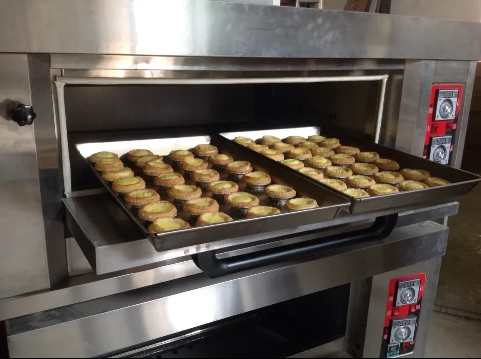 Commercial Bread Making Machine Electric/Gas Oven 2 Tier 4 Tray Baking Oven Restaurant Sales