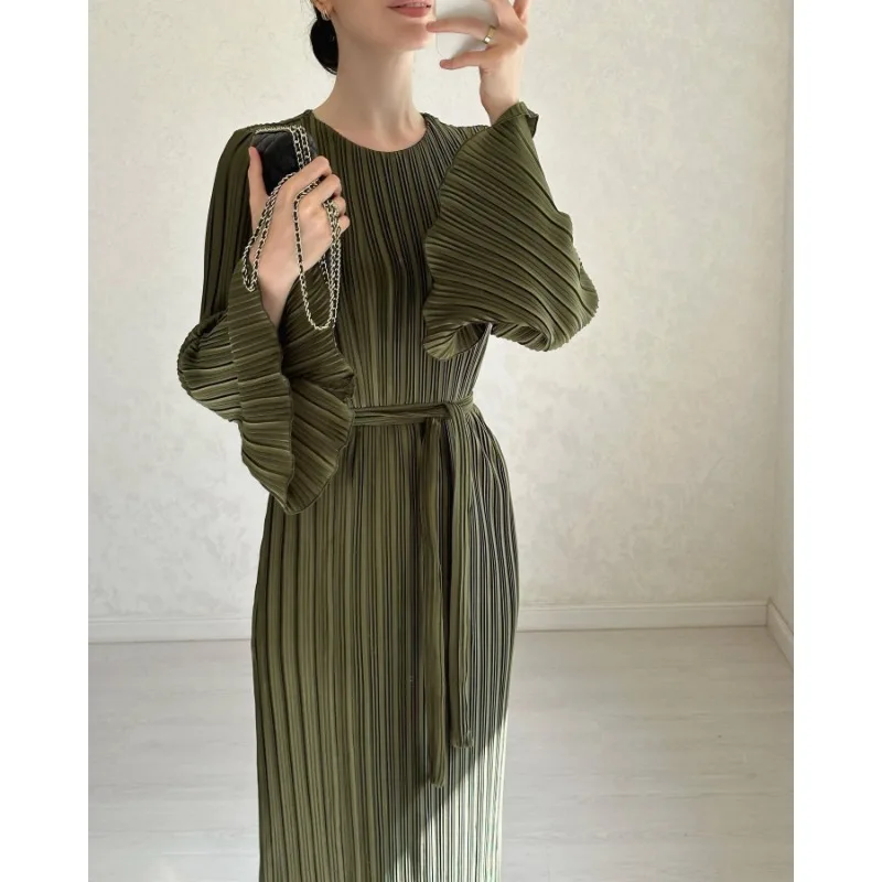 Women\'s Elegant Slim Fit High Waist Pleated Dress 2024 Spring Autumn New Dress Women\'s Flared Sleeves Round Neck Ruffles Dress