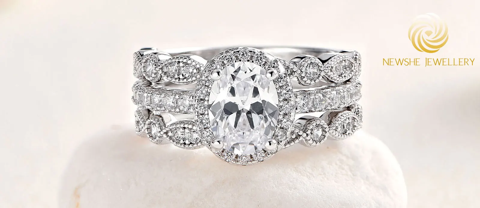 Newshe 3 Pieces Wedding Engagement Rings Set for Women 925 Sterling Silver Jewelry Art Deco Bands Oval AAAAA Cubic Zircon Ring