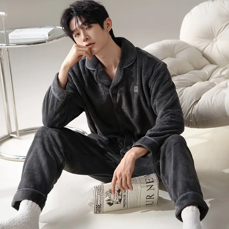 

Coral Fleece Pajamas Men's Winter Lapel Cardigan Fleece Thickened Flannel Men's Loungewear Suit Can Be Worn Outside