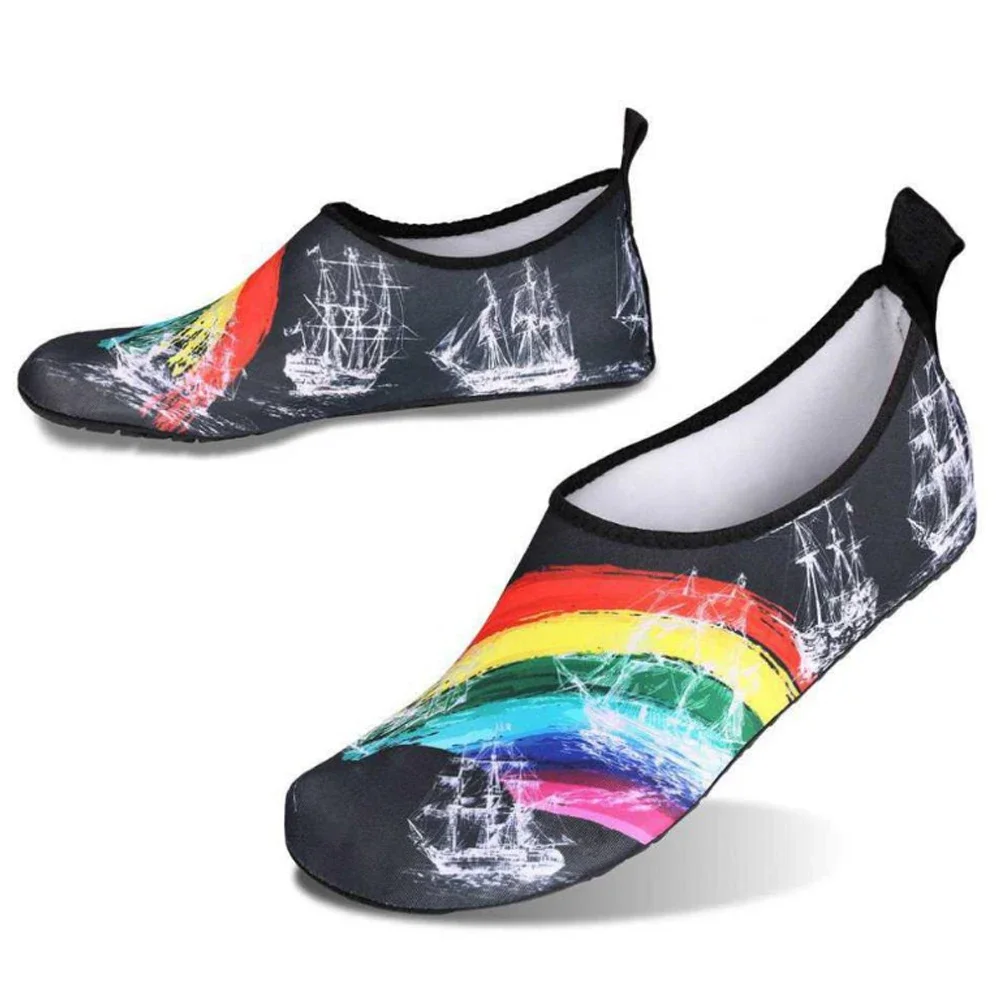 الرجال النساء الاطفال الرياضات المائية الشاطئ السباحة الجوارب رقيقة متعددة يطبع المضادة للانزلاق اللياقة البدنية اليوغا الرقص السباحة تصفح الغوص تحت الماء الأحذية