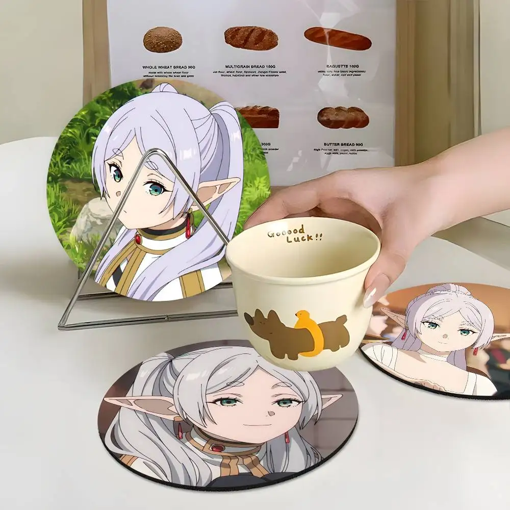 

1pc Anime Frieren Wooden Coaster Colour Printing Cup Mat Home Desk Decoration Gifts