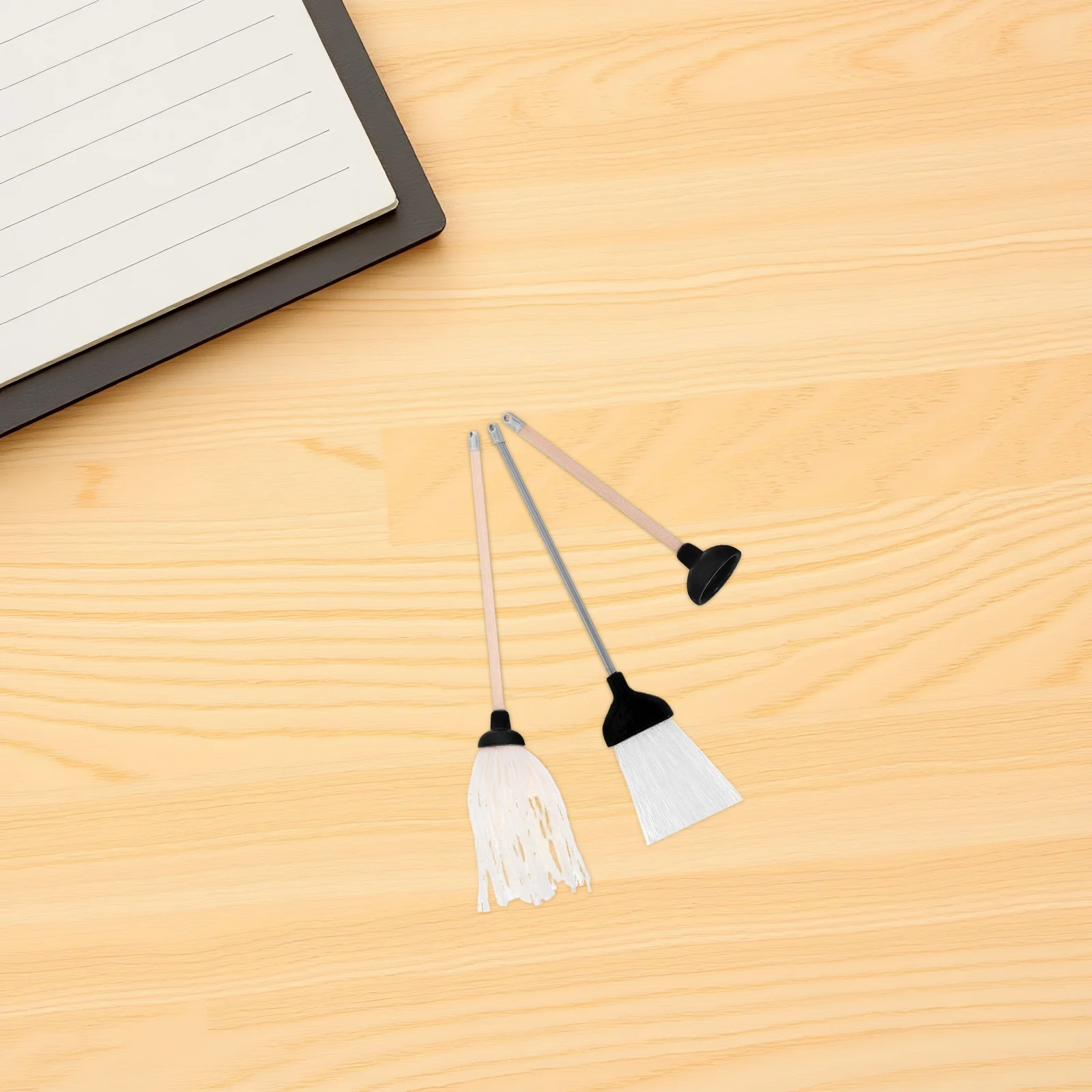 3 pçs mini ferramenta de limpeza esfregões casa de bonecas suprimentos conjunto preto metal decoração acessórios criança