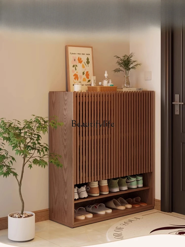 03.Solid wood large-capacity multi-layer explosion at the entrance of the home New Chinese style