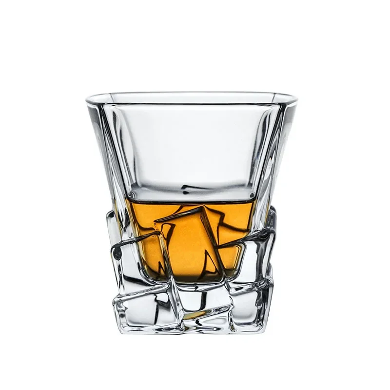 

Crystal glass whiskey glass, foreign wine flat-bottomed cup, high-end light luxury wine glass