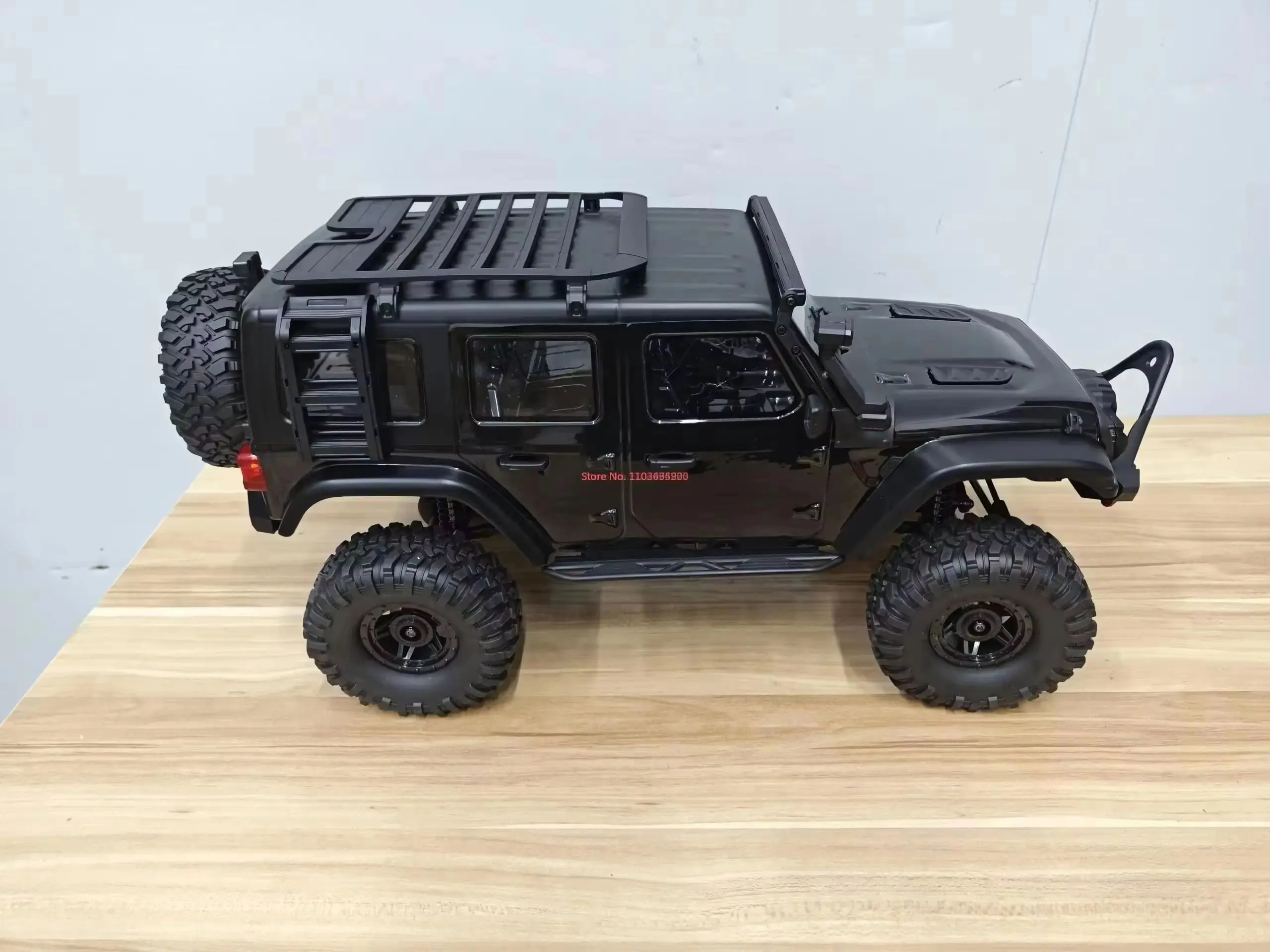 Huangbo 1:10 hbr1001/r1006 simulação atualizada escalada veículo off-road profissional adulto rc tração nas quatro rodas personalizado rc