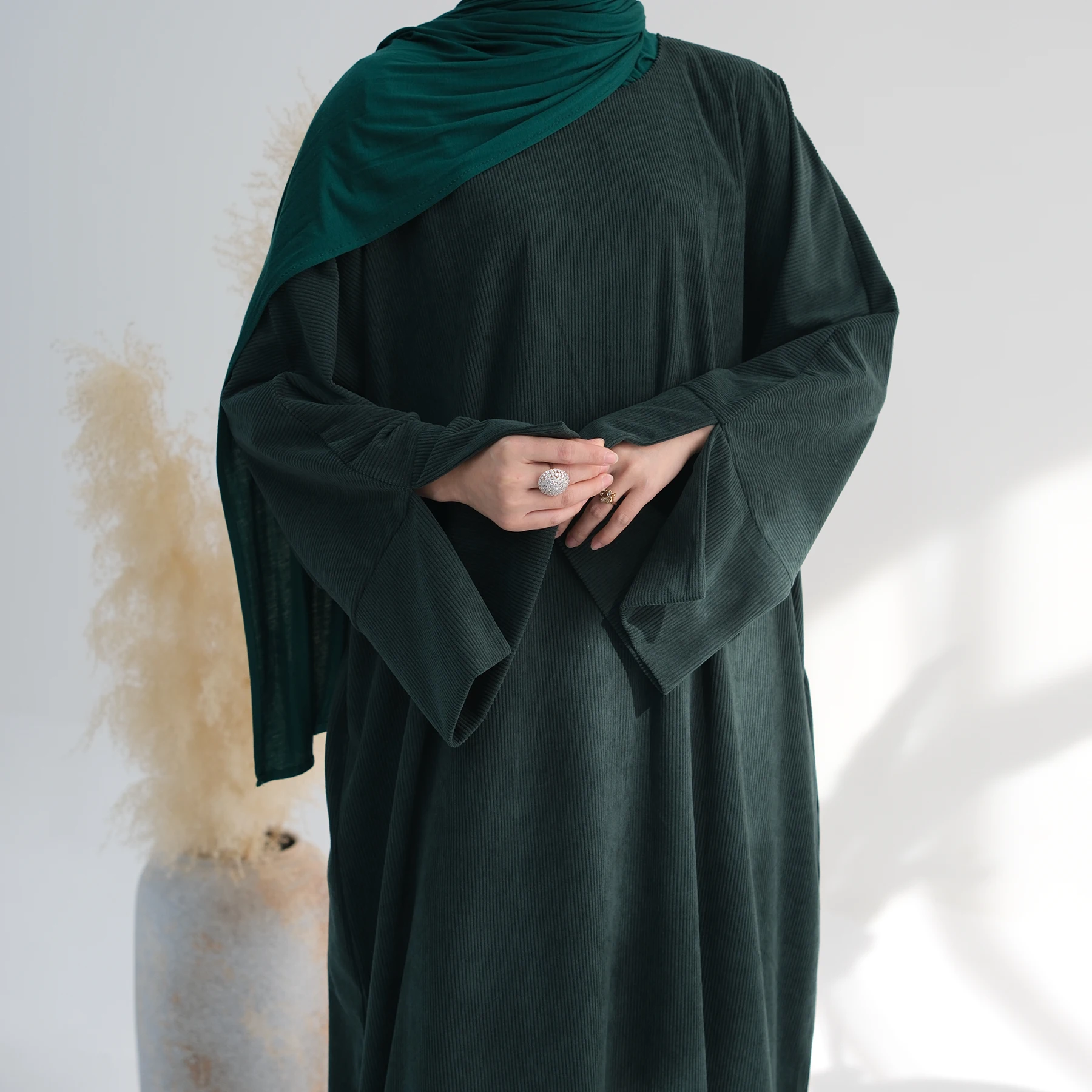 Corduroy Abaya for Women Winter Islamic Clothing Loose Hijabs Robe Muslim Long Dress Dubai Turkish Modesty Kaftan Ramadan