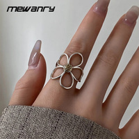 Mewanry Hollow Daisy Geometric Rings For Women Girls New Fashion Minimalist Creative Elegant Sweet Vintage Birthday Jewelry Gift