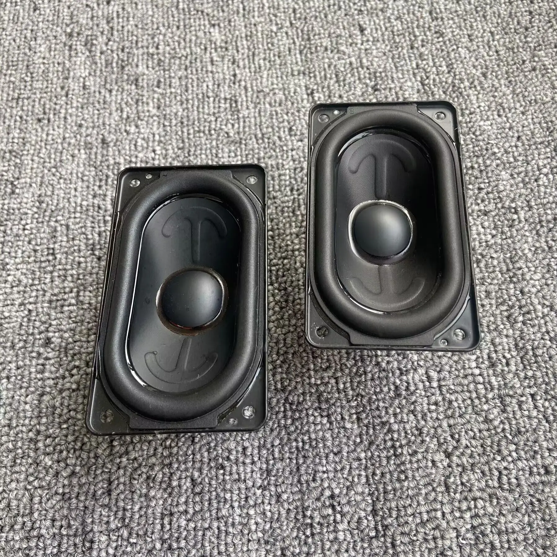 

2PCS GHXAMP For JBL CHARGE 5 Rectangular Speaker Units Horn 93*53mm 15W