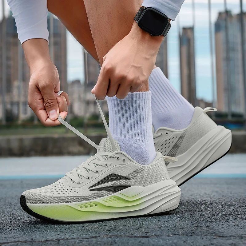 Unisex Low Soft Sole Cushion Running Trainers, Comfort All-match Professional Outdoor Race Sports Shoes