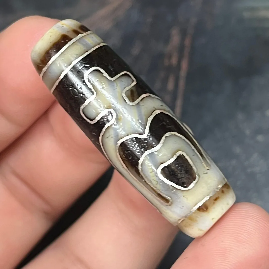 Энергетический тибетский старый маслянистый агат Дзи, инкрустированная серебряной проволокой, бусина Водолея Z1026