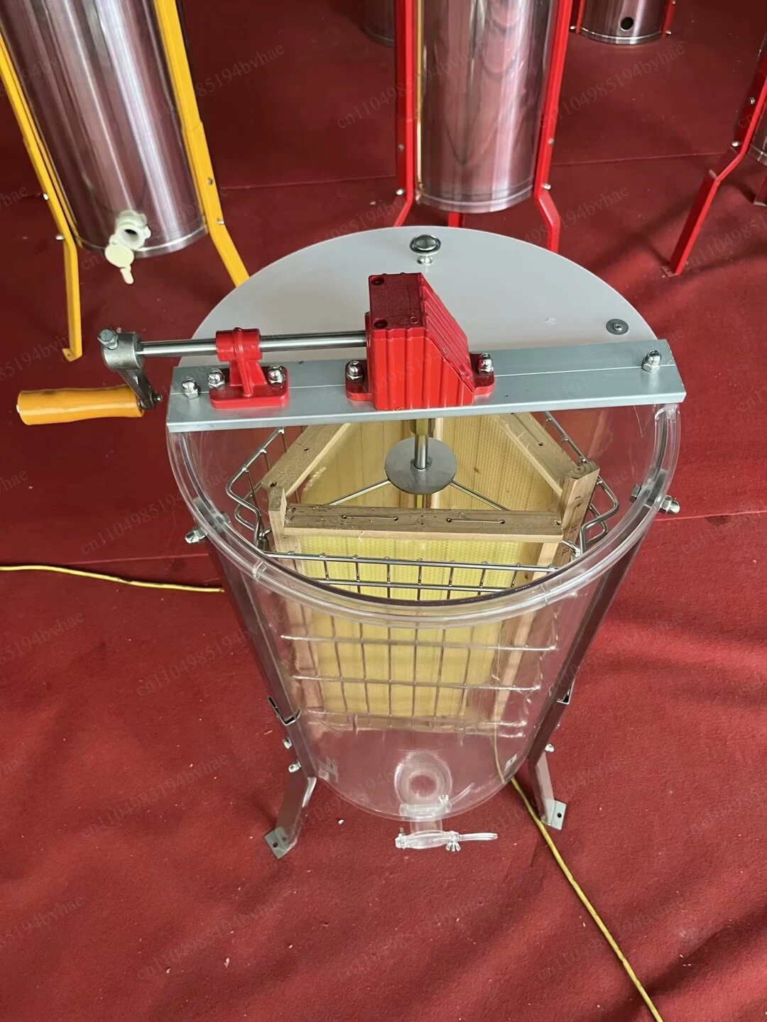 220V/110V Electric Honey Extractor | 12/24 Frame Auto Reversible with Honeycomb Design