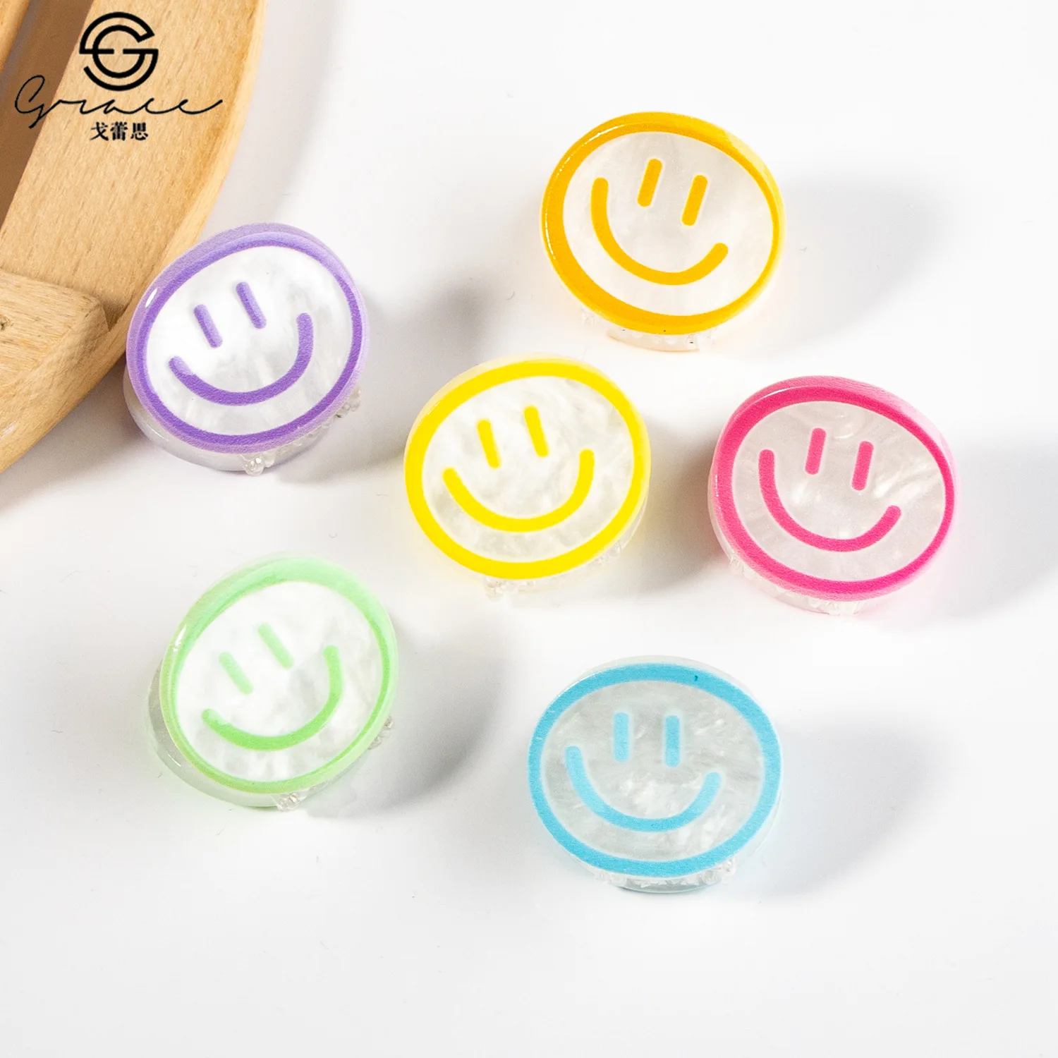 القادمون الجدد في أغسطس! مقاطع شعر مخلب صغيرة من الأكريليك وجه مبتسم، إكسسوارات رأس ساحرة لظهر الرأس