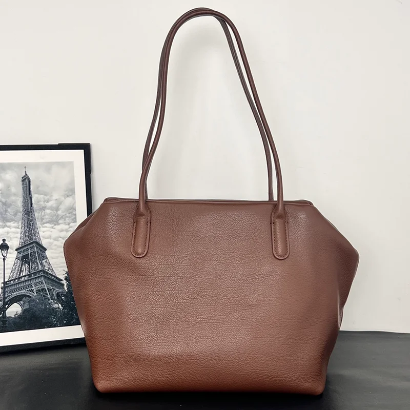 

2025 Fashion Women's Bag Light Luxury High Quality Leather Underarm Bag Simple Large Capacity Single Shoulder Simple Handbag